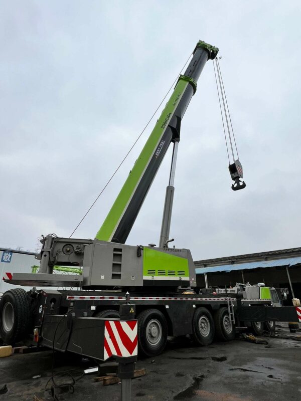 Gruas Zoomlion 180t -ZLJ5600JQAY180